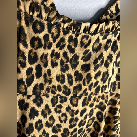 NWOT ZARA Leopard Print Mini Dress L
Ruffle Spaghetti Strap Animal Print - Picture 8 of 15